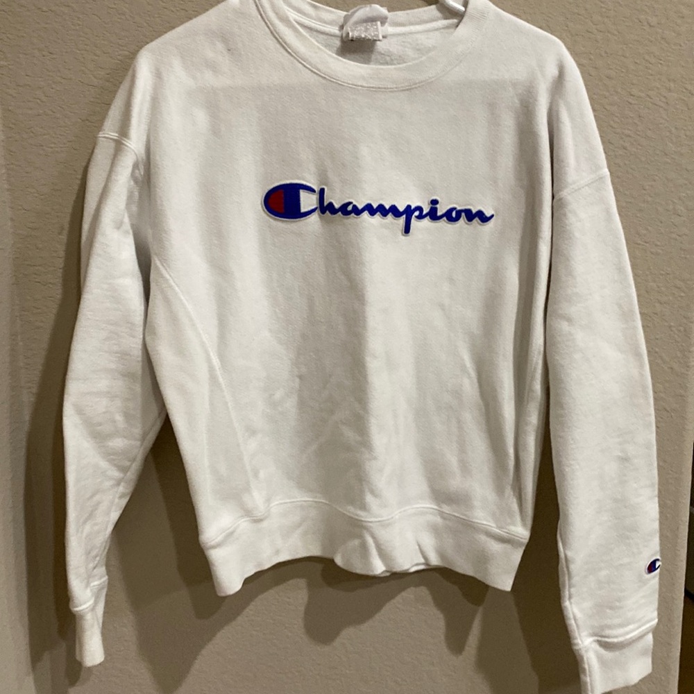 champion white crewneck size medium